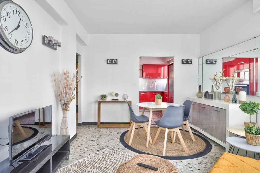 L29 Lenval Beach At 1Min Walk To Sea Front Ac Balcony Nice Exteriér fotografie